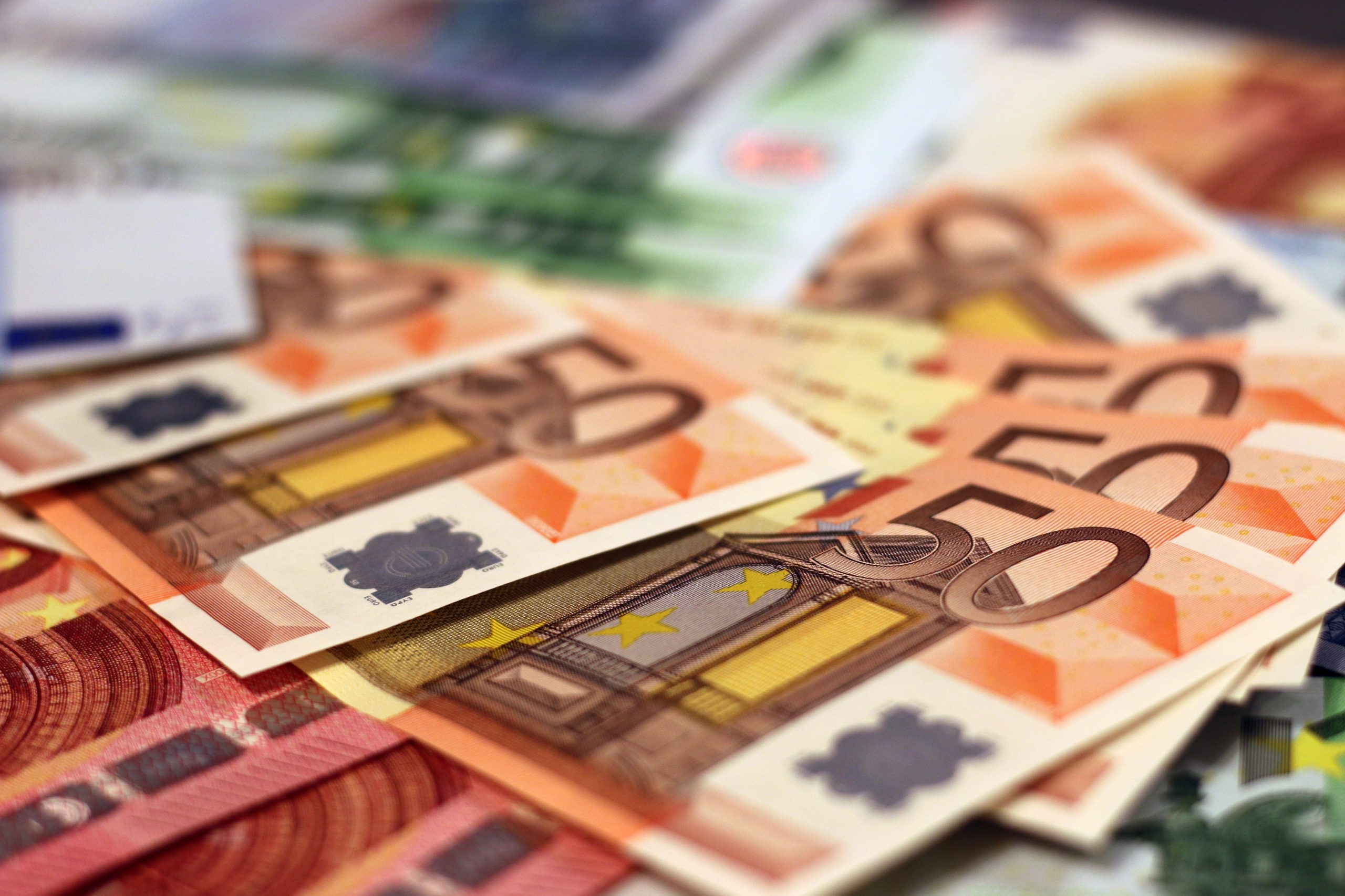Jak zacząć karierę w finansach? Ścieżka kariery w finansach