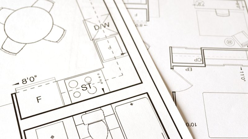 jak zarabia architekt