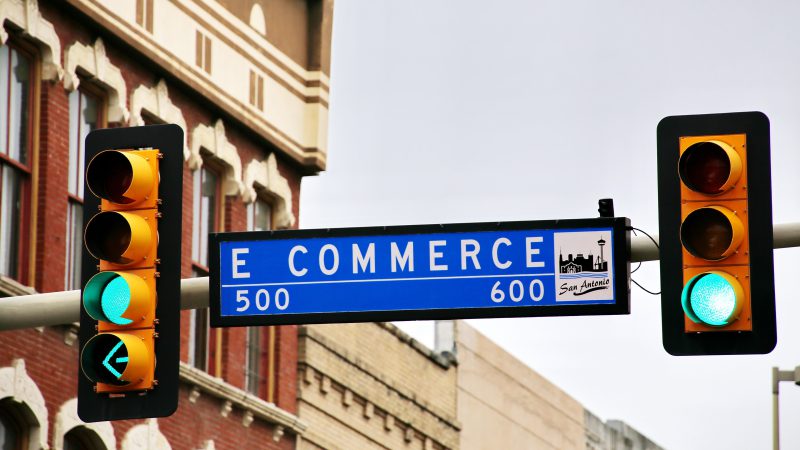 e commerce co to